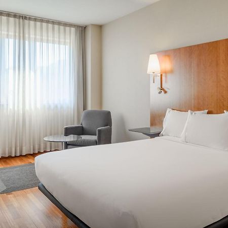 Ac Hotel Guadalajara By Marriott, Spain Ngoại thất bức ảnh
