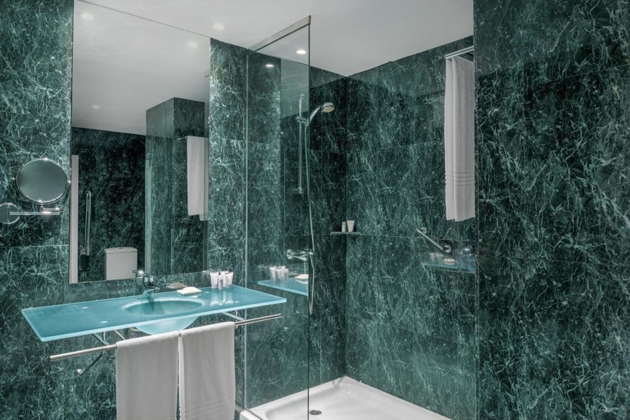 Ac Hotel Guadalajara By Marriott, Spain Ngoại thất bức ảnh