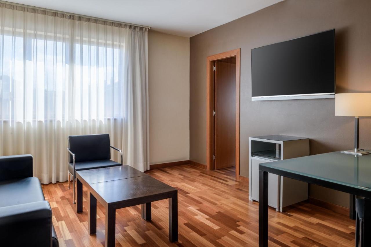 Ac Hotel Guadalajara By Marriott, Spain Ngoại thất bức ảnh