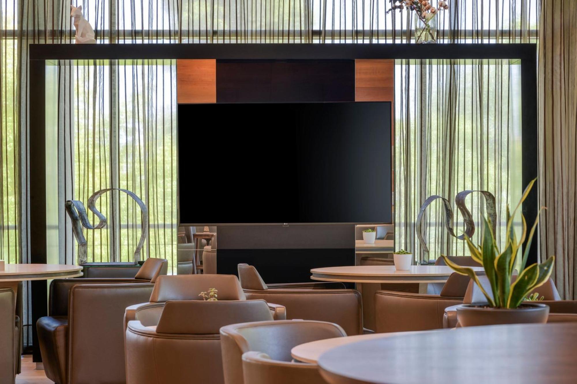 Ac Hotel Guadalajara By Marriott, Spain Ngoại thất bức ảnh