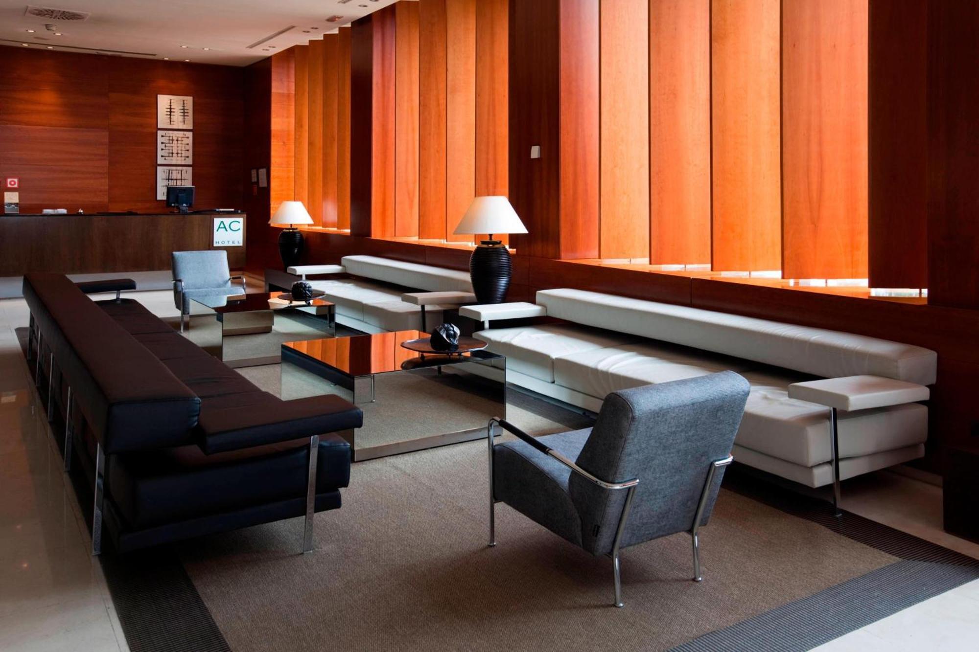 Ac Hotel Guadalajara By Marriott, Spain Ngoại thất bức ảnh