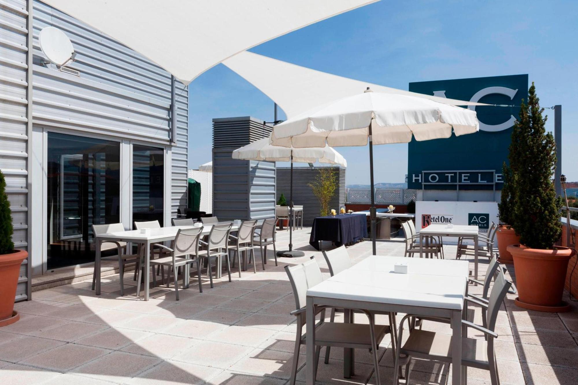 Ac Hotel Guadalajara By Marriott, Spain Ngoại thất bức ảnh