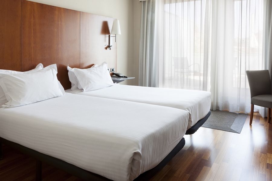 Ac Hotel Guadalajara By Marriott, Spain Ngoại thất bức ảnh